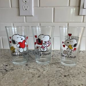 Peanuts Valentines Day Pint Glass Set